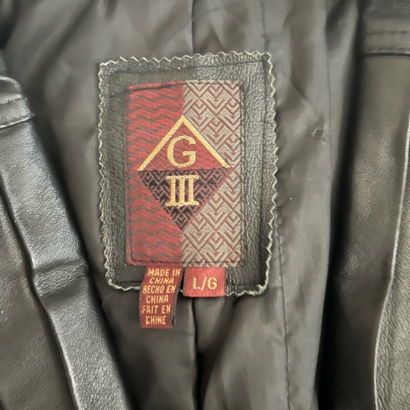 G-III Elegant Black Women's 100% Leather Trench Coat - Picture 3 of 3